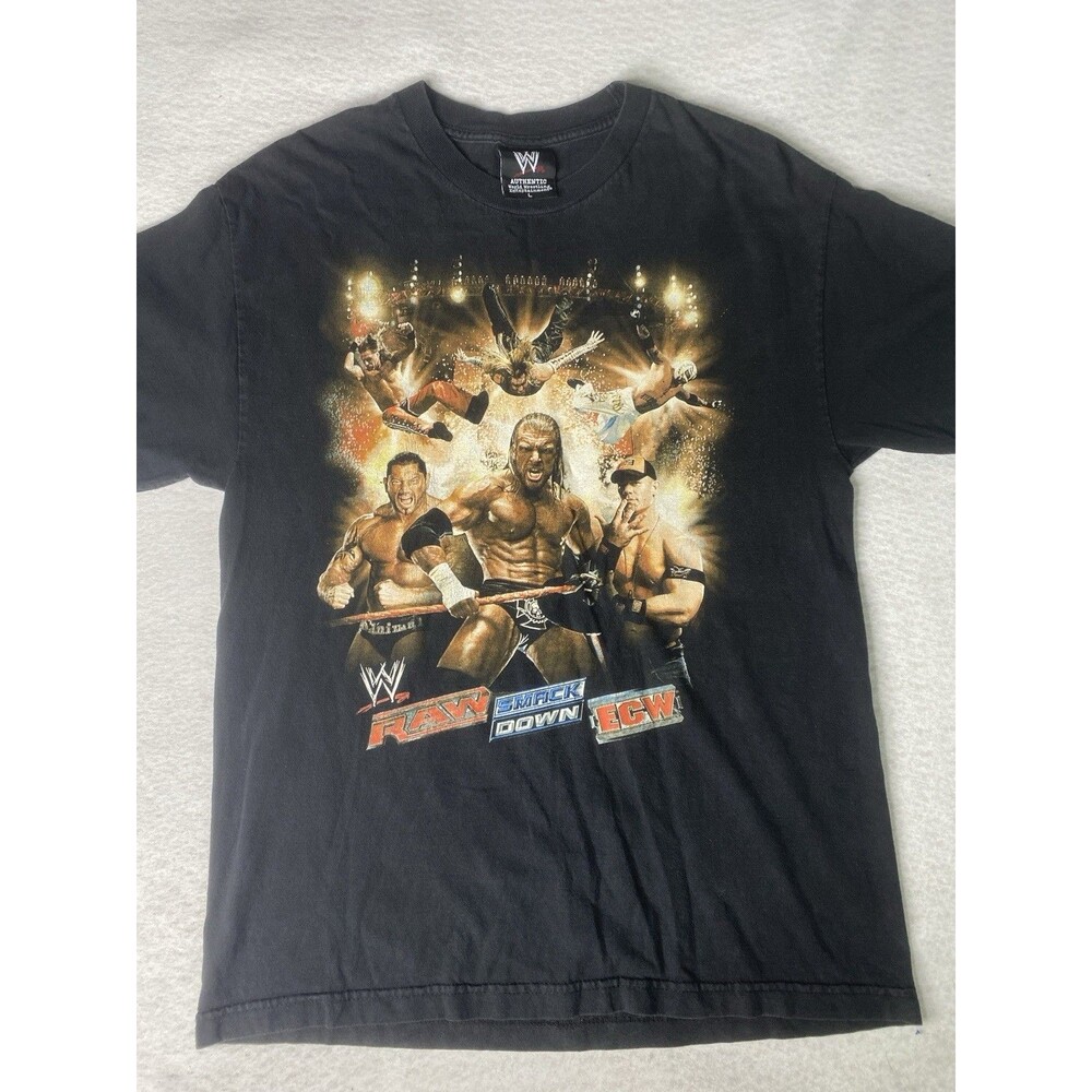Vintage WWE Raw Smack Down ECW Men’s Tshirt Size Large Kane Triple H Y2K Rey